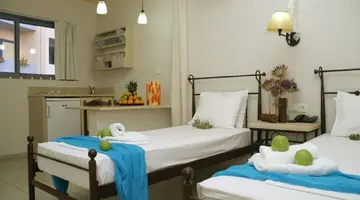 GOLDEN BAY APARTHOTEL HES