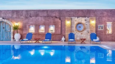 Golden Bay Aparthotel