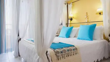 Golden Bay Aparthotel