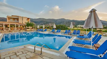 Golden Bay Apartments-Garden Haven