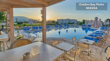Golden Bay Apartments - Garden Haven