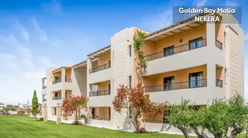 Golden Bay Apartments - Garden Haven