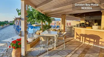 Golden Bay Apartments - Garden Haven