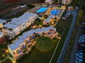 Golden Bay Apartments-Garden Haven