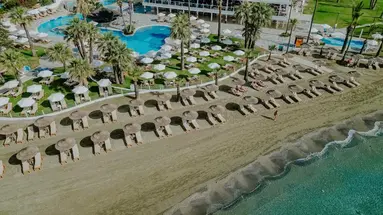 Golden Bay Beach hotel