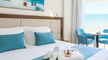 Golden Bay Beach hotel