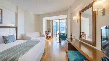 Golden Bay Beach hotel
