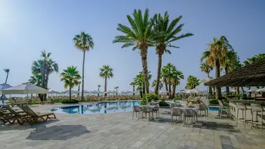 Golden Bay Beach hotel