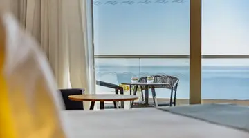 Golden Bay Beach hotel