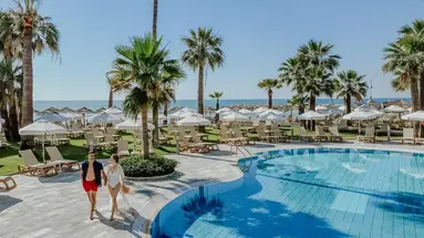 Golden Bay Beach hotel