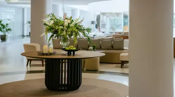 Golden Bay Beach hotel