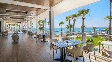 Golden Bay Beach Resort