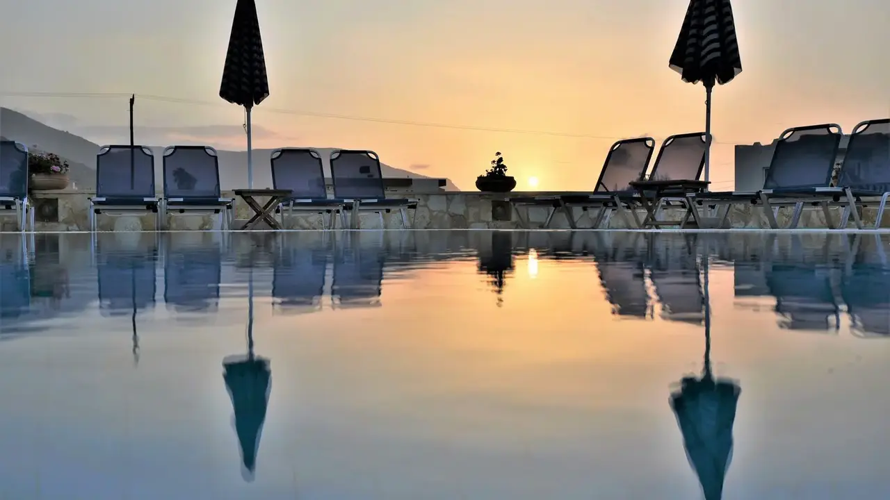 Golden Bay Hotel Apartments