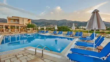 Golden Bay Hotel Apartments*