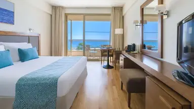Golden Bay Hotel