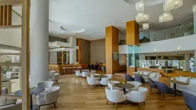 Golden Bay Hotel