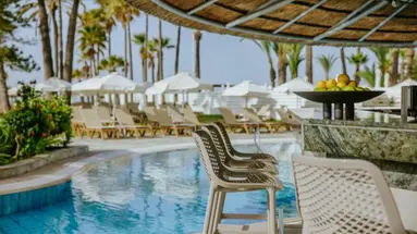 Golden Bay Hotel