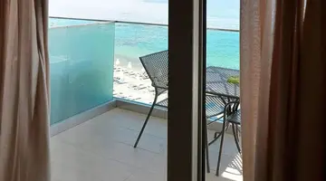 Golden Beach Hers