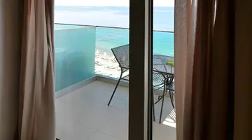 Golden Beach Hers