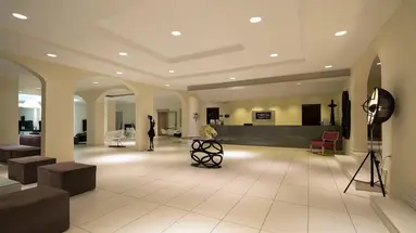 GOLDEN BEACH HOTEL