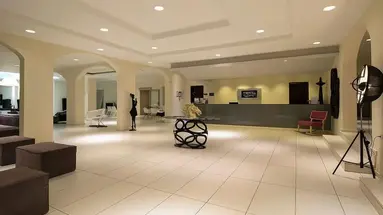 GOLDEN BEACH HOTEL
