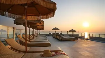 Golden Beach Hotel