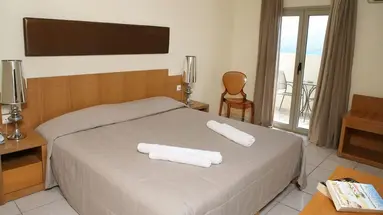 Golden Beach Hotel