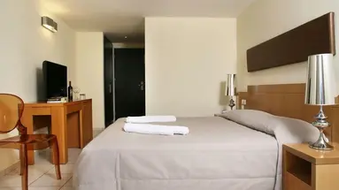 Golden Beach Hotel
