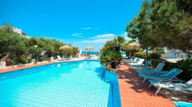 GOLDEN BEACH HOTEL
