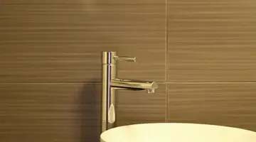 GOLDEN BEACH HOTEL
