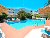 GOLDEN BEACH HOTEL