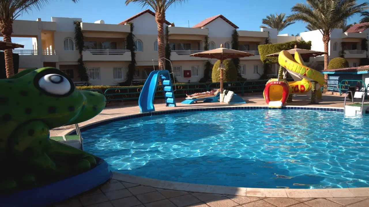 Golden Beach Resort (Ex. Movie Gate)