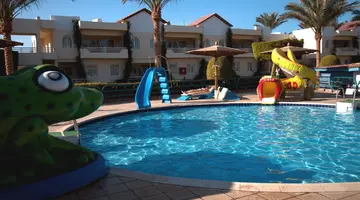 Golden Beach Resort (Ex. Movie Gate)