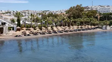 GOLDEN BEACH RESORT & SPA