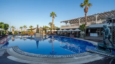 GOLDEN BEACH RESORT & SPA