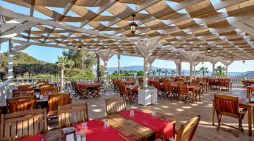 Golden Beach Resort&Spa