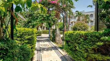 Golden Beach Resort&Spa