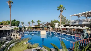 GOLDEN BEACH RESORT & SPA