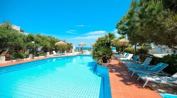 GOLDEN BEACH