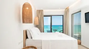 Golden Bee Lifestyle Hotel