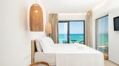 Golden Bee Lifestyle Hotel