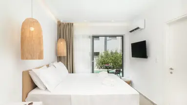 Golden Bee Lifestyle Hotel