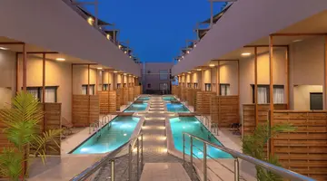 Golden Bee Lifestyle Hotel
