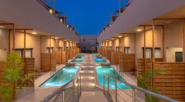 Golden Bee Lifestyle Hotel
