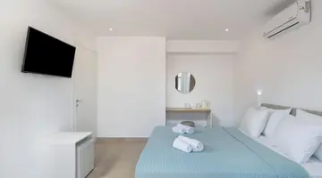 Golden Bee Lifestyle Hotel