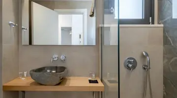 Golden Bee Lifestyle Hotel