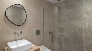 Golden Bee Lifestyle Hotel