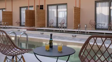 Golden Bee Lifestyle Hotel