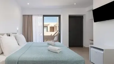 Golden Bee Lifestyle Hotel