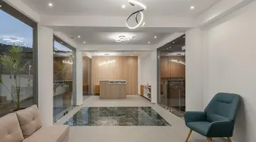 Golden Bee Lifestyle Hotel